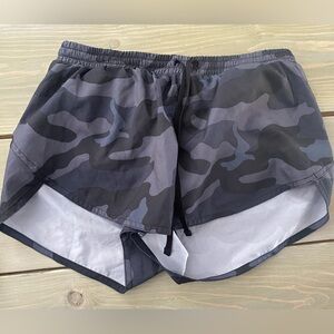 Old Navy go dry active shorts